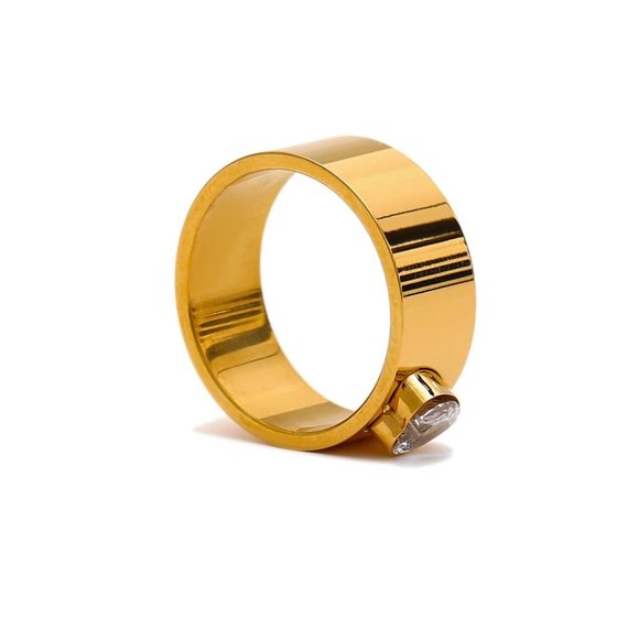 New 18K Gold Plated Solitaire Diamond Heart Ring - Picture 8 of 11